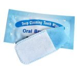 100pcs Disposable Textured Deep Cleaning Teeth Wipes Finger Brush Oral Brush Clean Wipes - Image 3